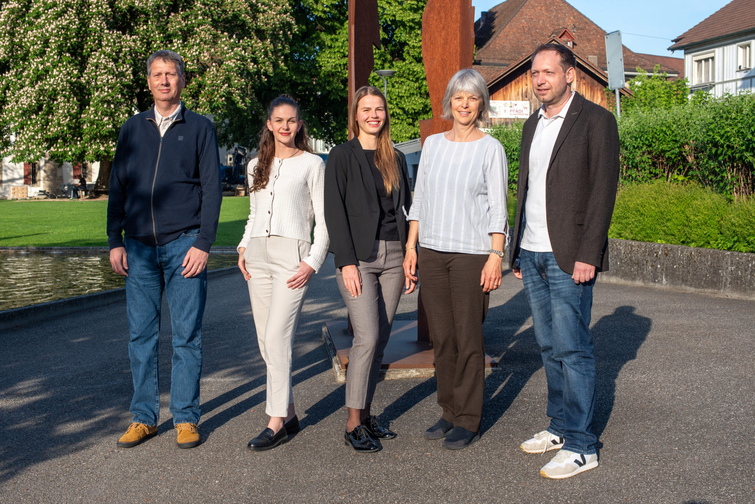 Unsere Gemeinderatskandidierenden: (v.l.) Thomas Binz, Samira Martini, Michèle Jana Ryf, Ruth Sager, Mathias Indermühle